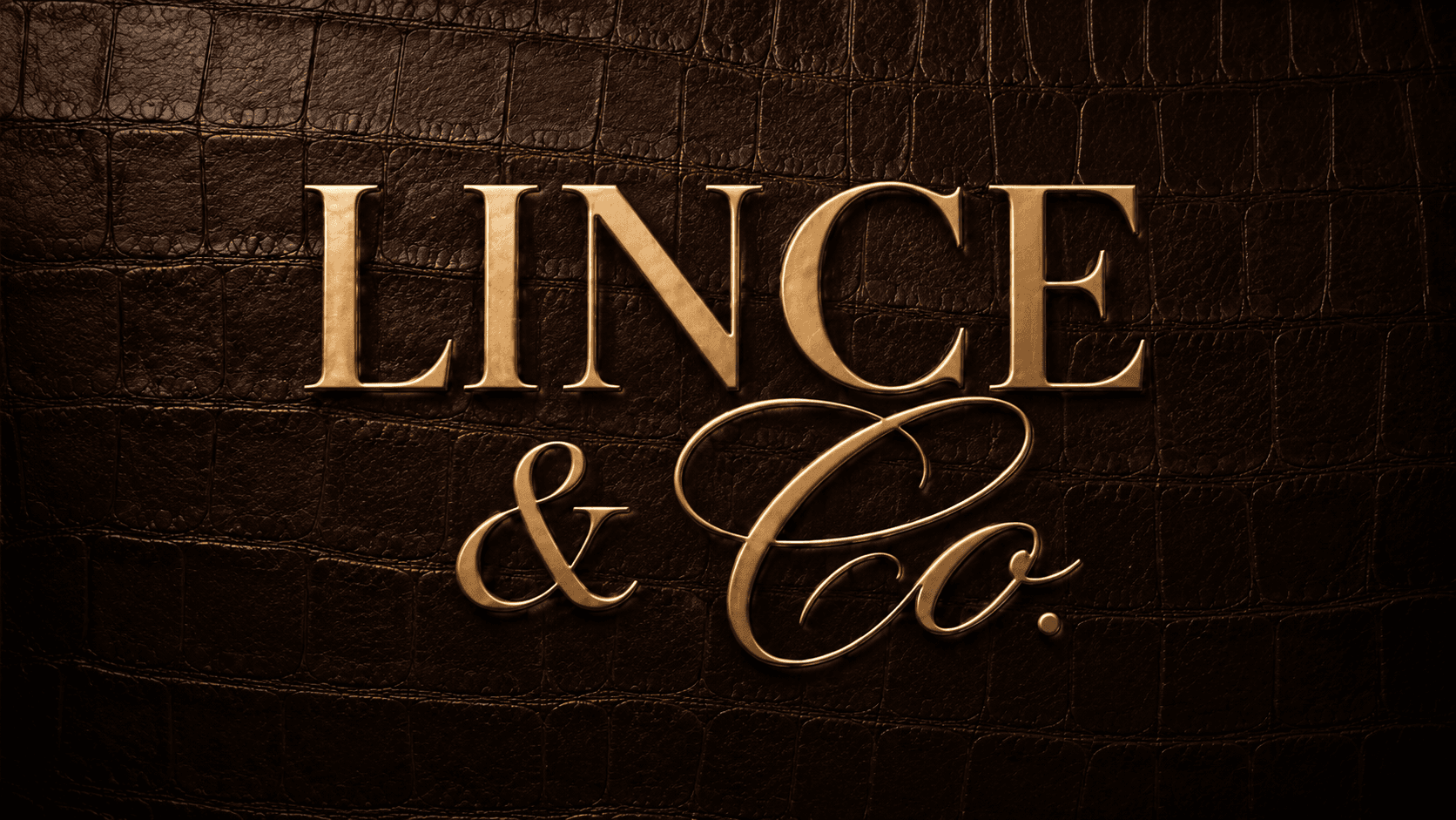 Logotipo Lince & Co. em letras douradas sobre couro